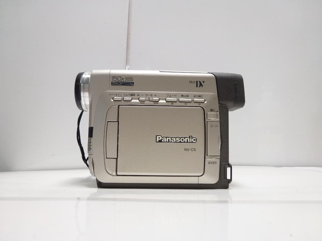 希少　動作品　美品Mini DV　パナソニックビデオカメラ　NV-C5　大人気