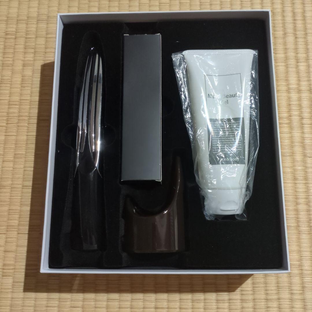 PYR KNIGHT パイラナイト