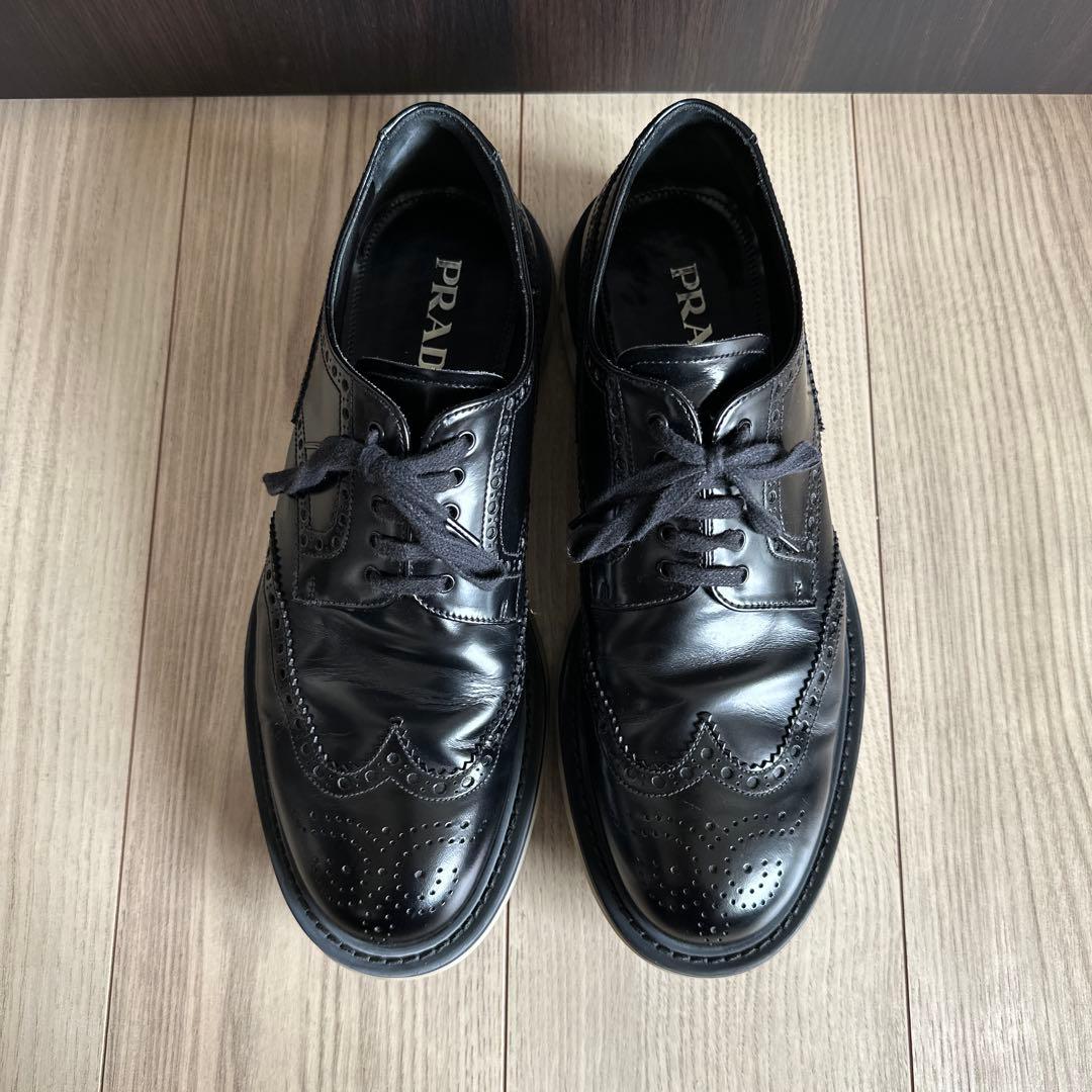 プラダ ウイングチップ　エアソールシューズ　ブラック　27㎝