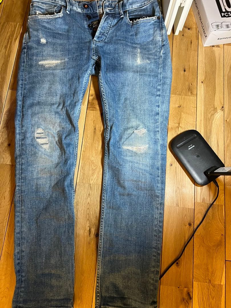 【極美品】DENHAM RAZORW33カンディアーニ製ダメージ加工イタリア生地