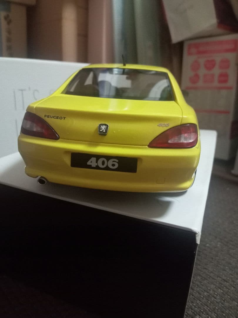 槙*様 OttO mobile 1/18 プジョー 406 V6 クーペ（黄色）