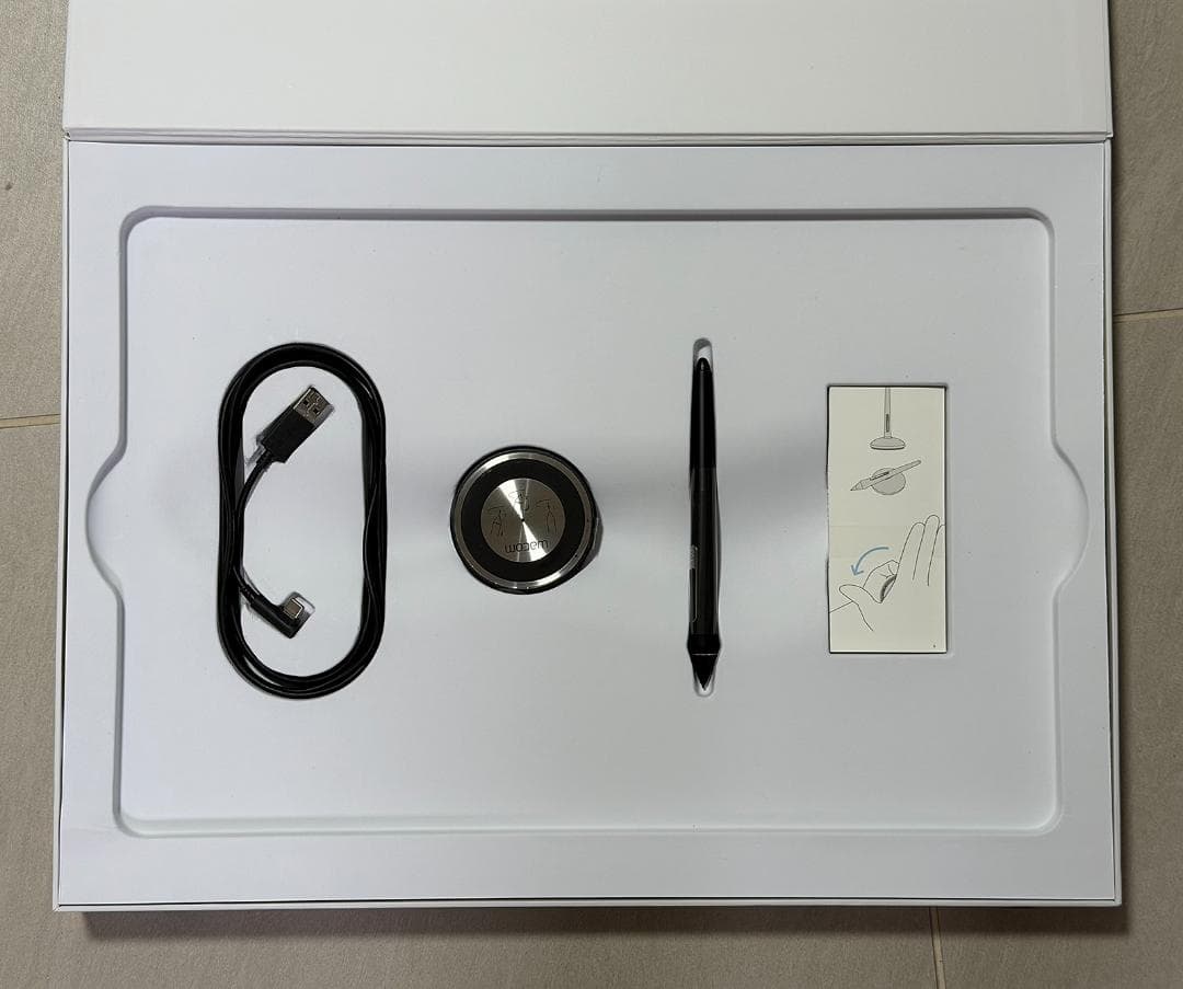 板タブ Wacom Intuos Pro Large PTH-860/K0