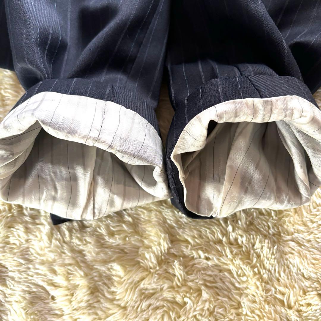 美品✨ヒューゴボス　セットアップ　ネイビーストライプ　48トルコ製　総裏