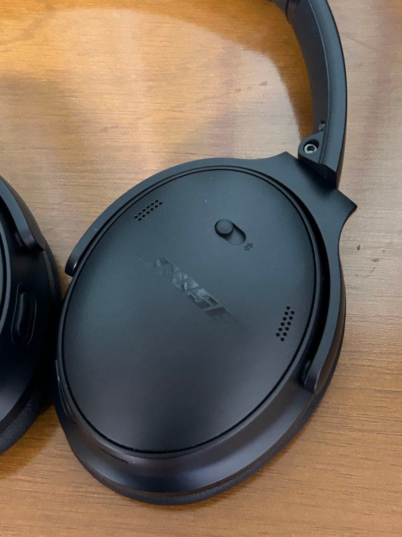 Bose QuietComfort headphones と6.35変換プラグ