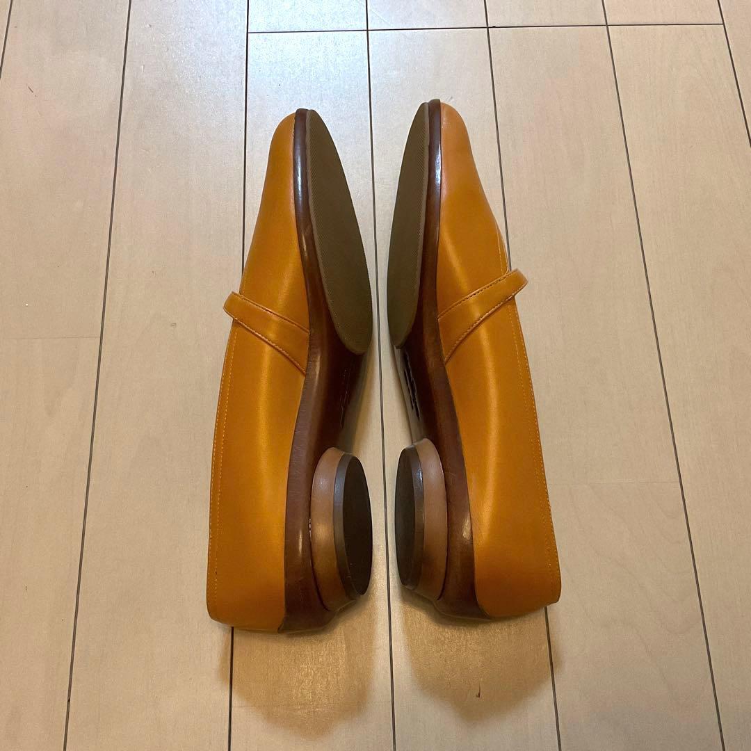 フェラガモ　オードリー　7 (24センチ)