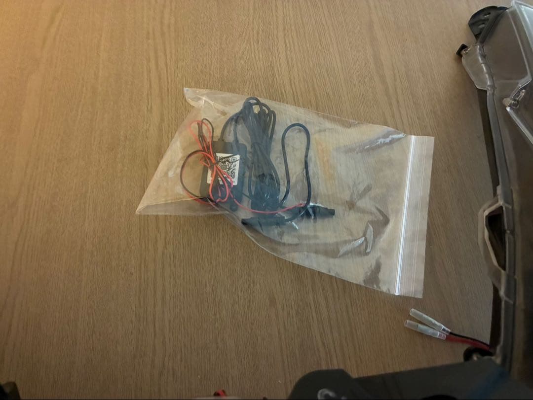 こーた50プリウス前期ヘッドライト クリア ブラック イカリングライト付き