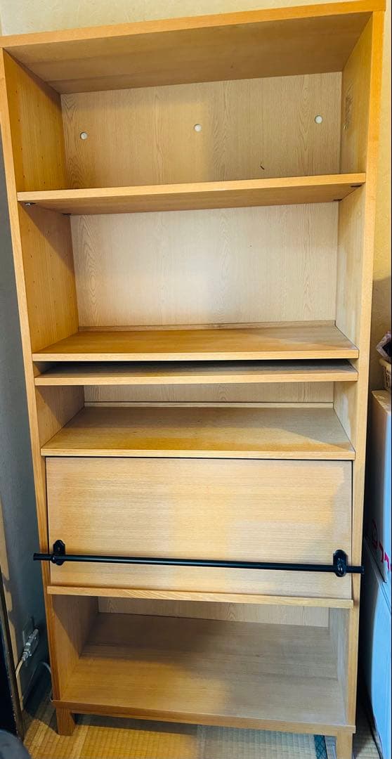 【メルカリ市価格】用途色々MUJIの棚 本棚食器棚 趣味の棚 棚板、カバー調整可