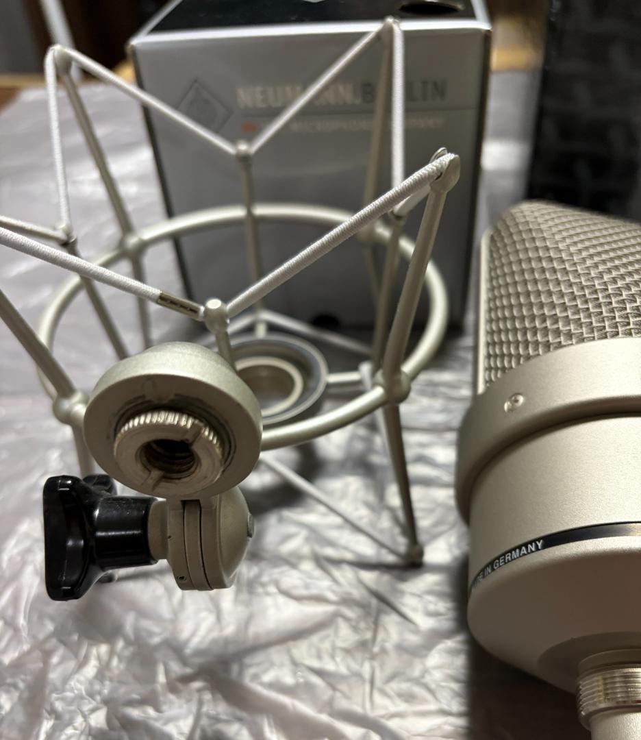 美品 TLM49 NEUMANN コンデンサーマイク ノイマン