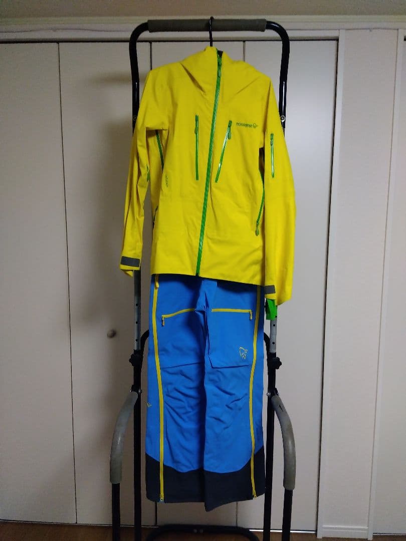 ノローナ　ロフォテン　上下セット Sサイズ