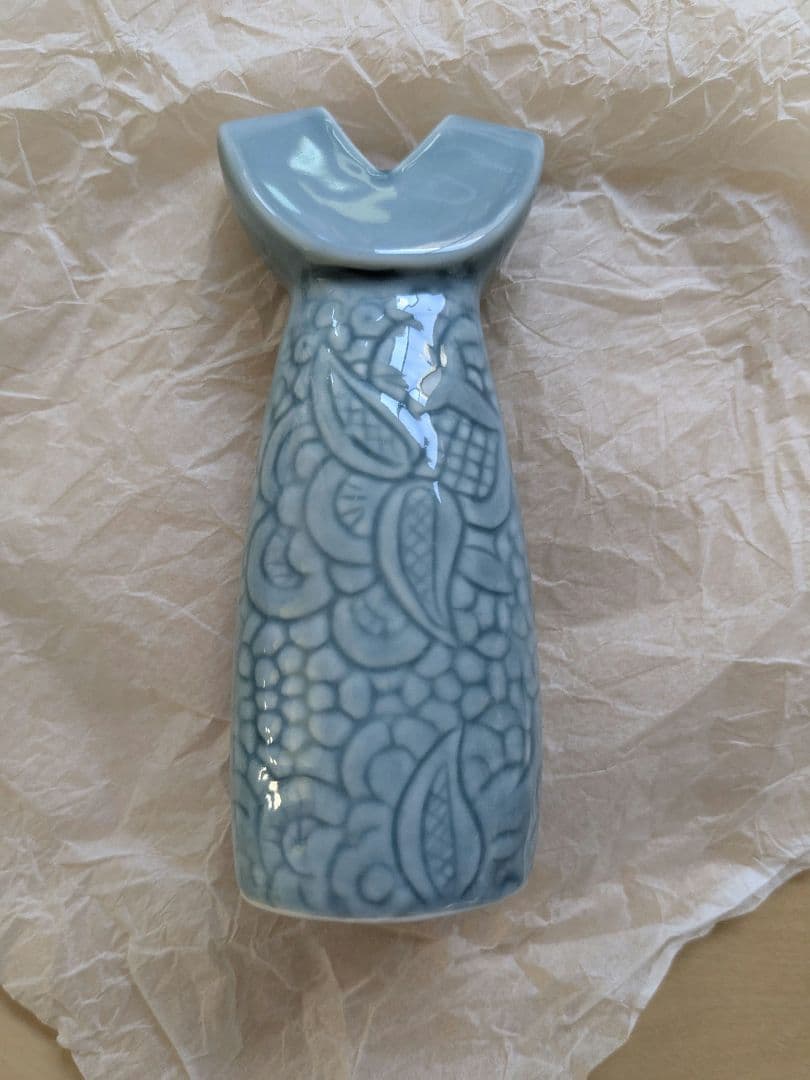 【匿名配送/日本限定品/新品未使用】リサラーソン/花のために/ドレス/花瓶