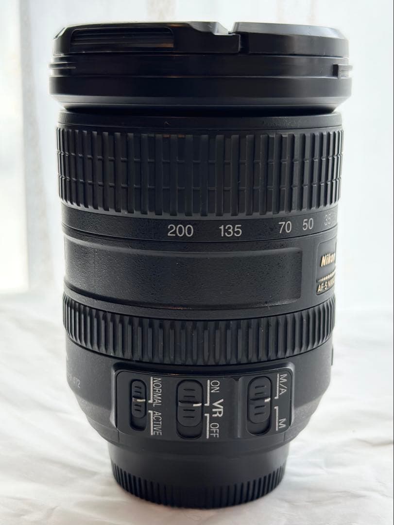 ニコン Nikon AF-S NIKKOR 18-200mm F3.5-5.6G
