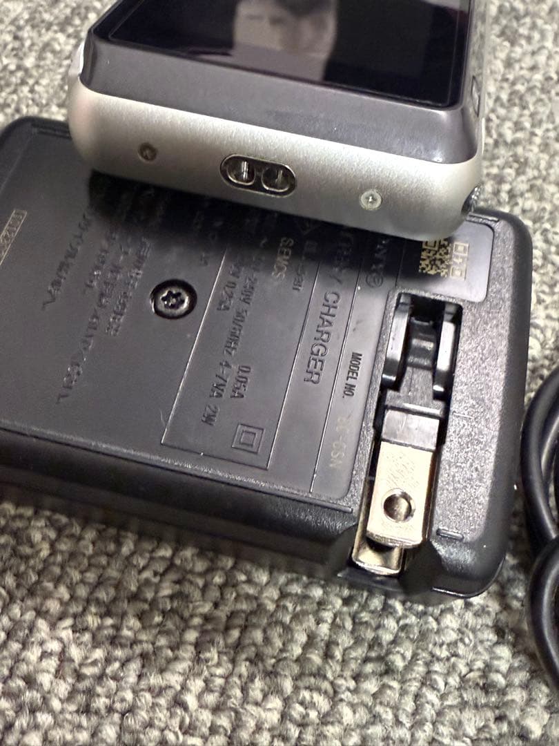 SONY ソニー Cyber−Shot DSC-T110 シルバー デジカメ