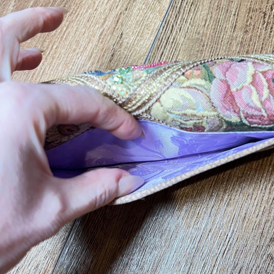 Think Bee! 花柄刺繍 長財布