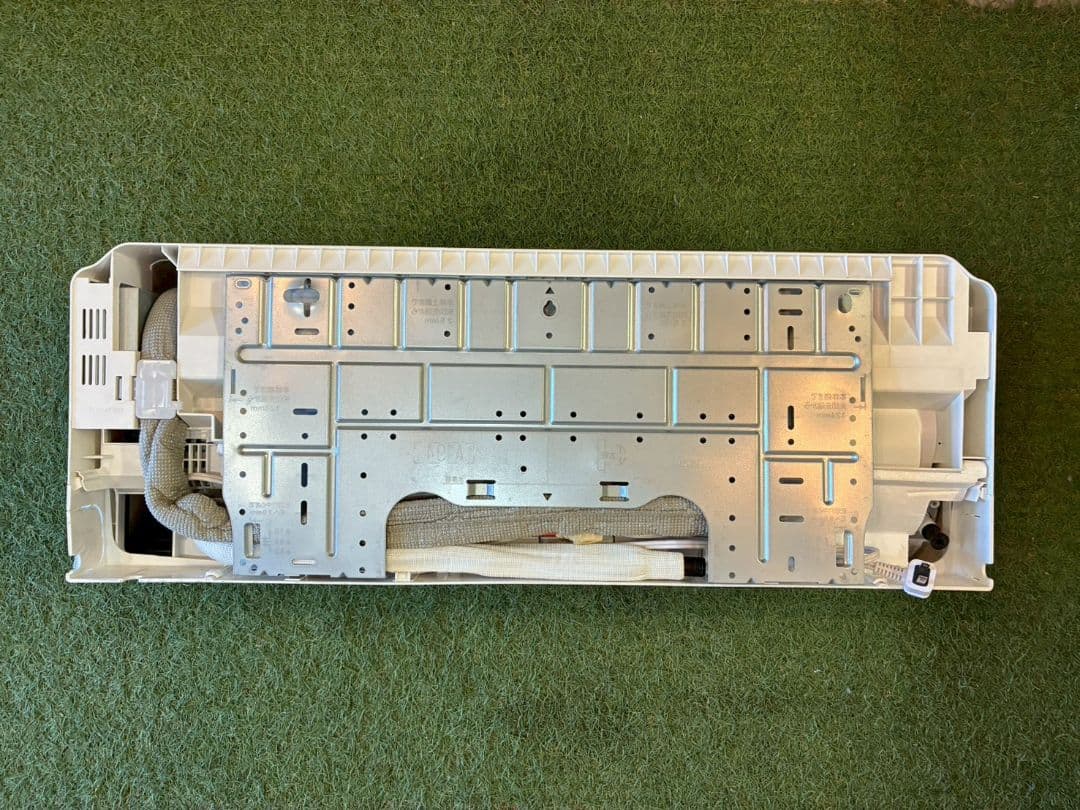 2032 シャープ【AC-R22AW】2023年 6畳 エアコン 中古