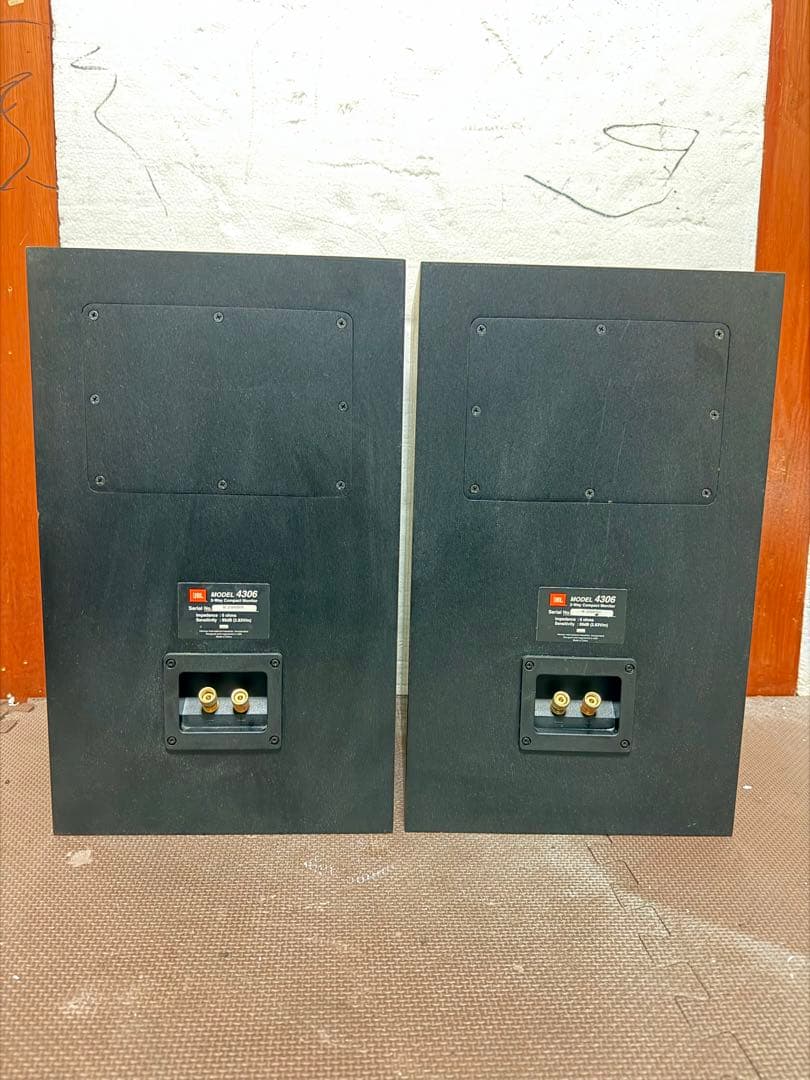 JBL 4306スピーカー,動作確認済み。良い品。