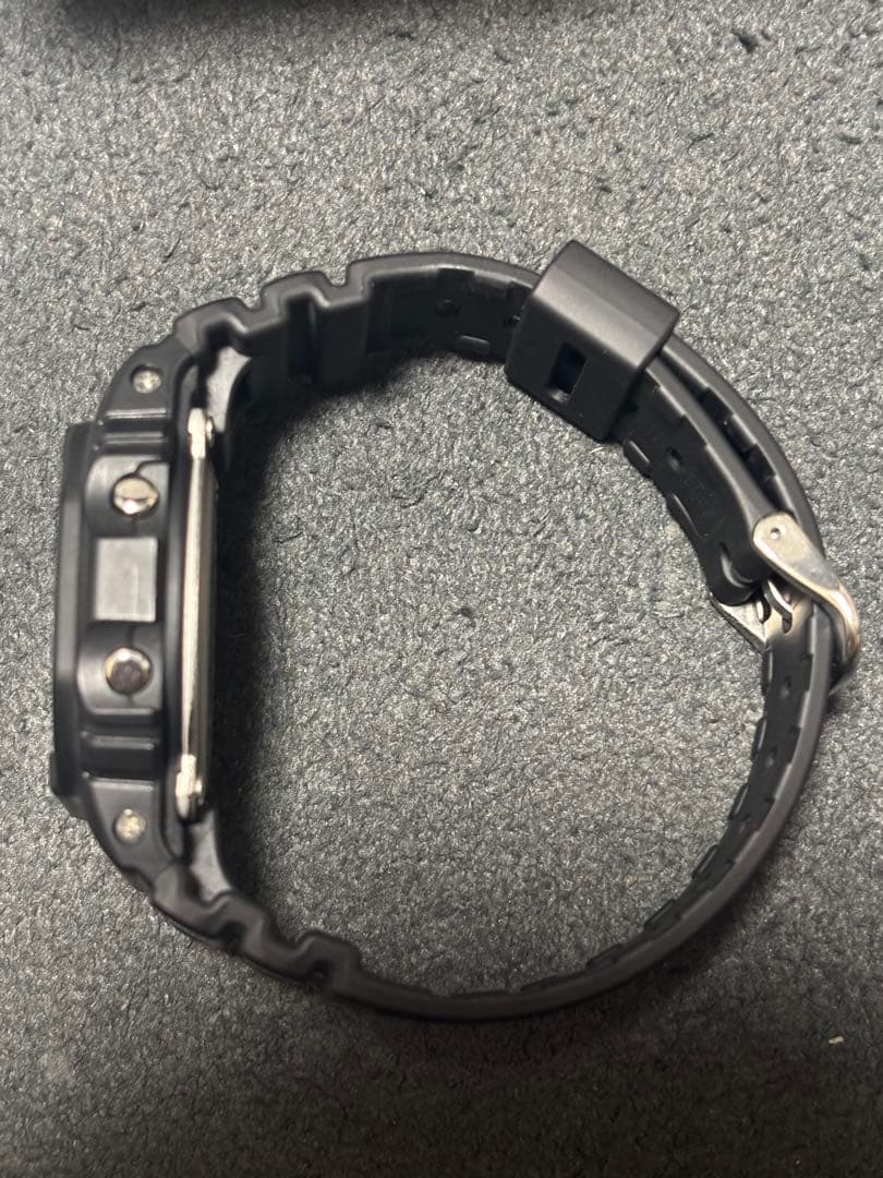 CASIO G-SHOCK DW-5600UE-1JF ブラック