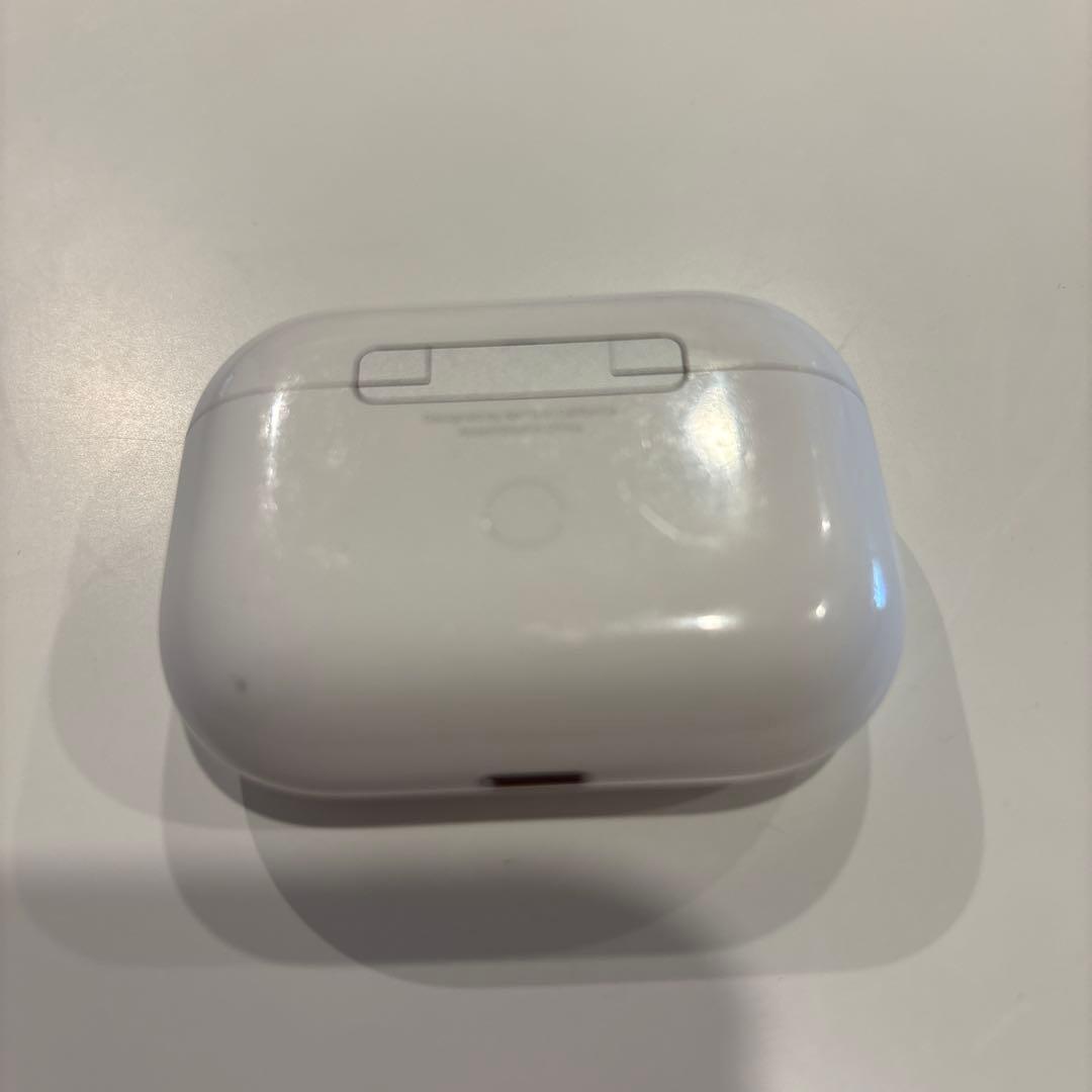 め様 中古品 AirPods Pro 第1世代 本体 ホワイト