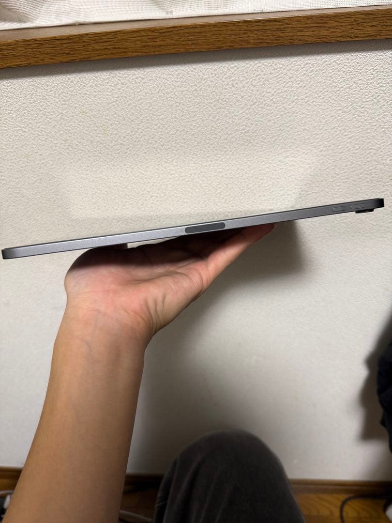 iPad Air （第5世代）　スペースグレー 早い者勝ち！！！