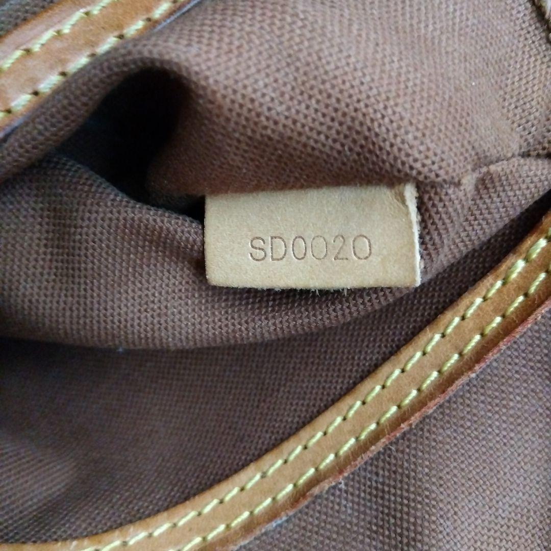 Louis Vuittonアルマハンドバッグ