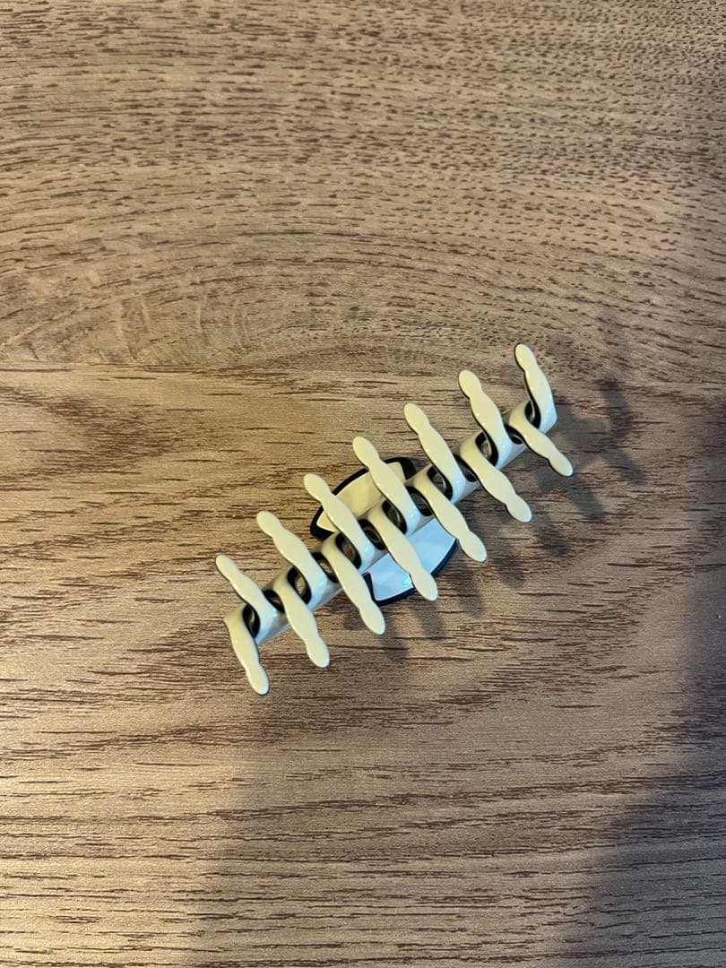 アレクサンドルドゥパリ クリップ リズレ(ベージュ)