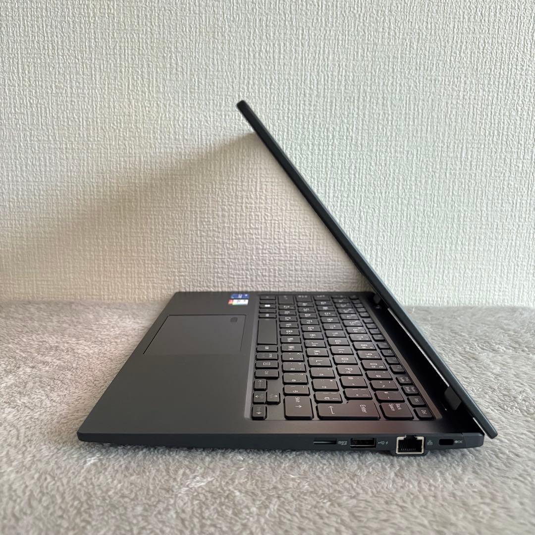 美品DYNABOOK G83 KW 第12世代 i5超軽型ノートPC 16GB