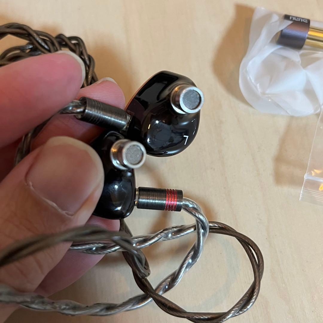 DUNU GIZAUDIO 有線イヤホン DaVinci