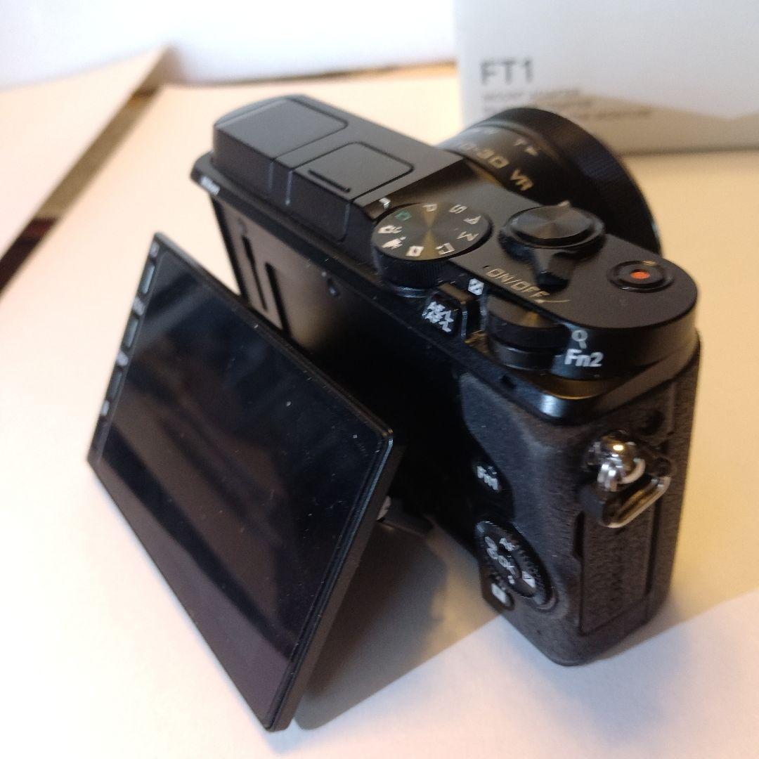 Nikon 1 V3　ミラーレスデジタル一眼レフ＋付属品