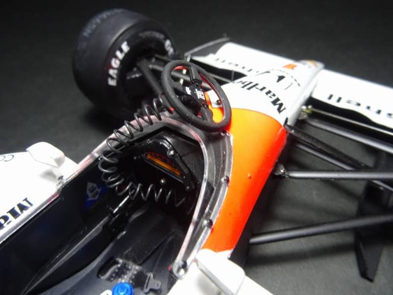 1/12マクラーレンMP4/6完成品