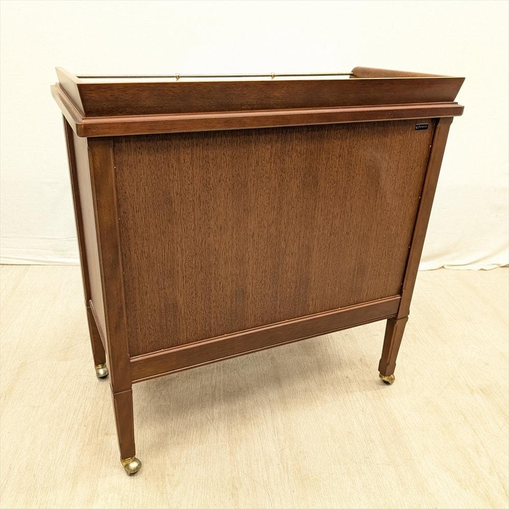 マルニ　地中海　キャビネット　ワゴン　サイドボード　コンソール　飾り棚　多目的