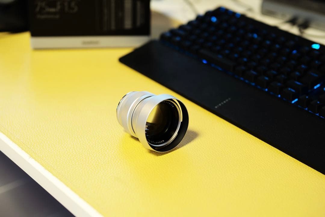 Voigtlander 75mm f1.5 VMコシナレンズ ライカMマウント