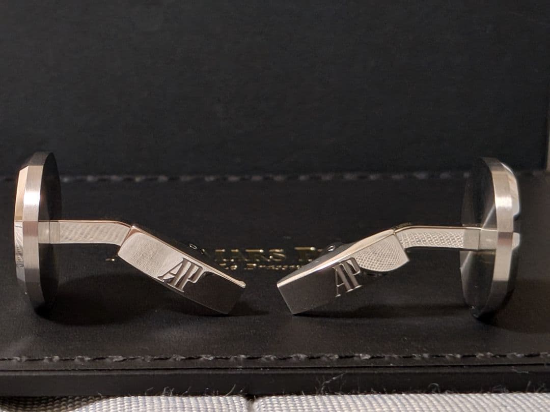 オーデマピゲ　ロイヤルオーク　カフリンクス　AUDEMARS PIGUET