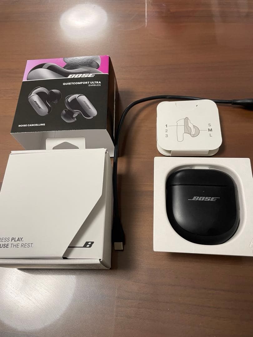 【美品】Bose QuietComfort Ultra イヤフォン