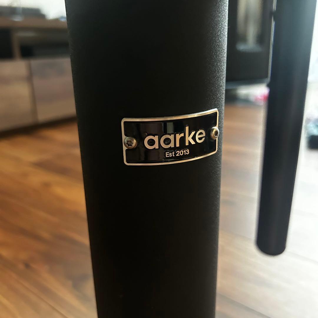 aarke 炭酸水メーカー スタイリッシュ