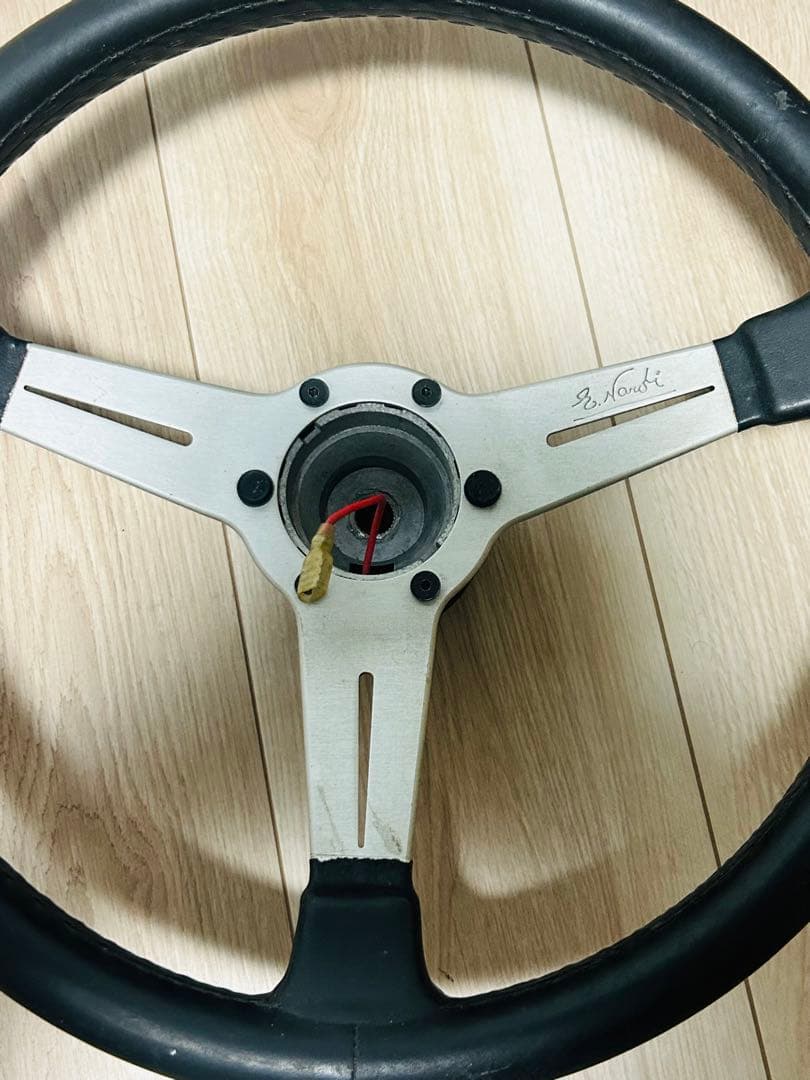 NARDI MADE ITALY3スポーク ステアリング 本体 36cm