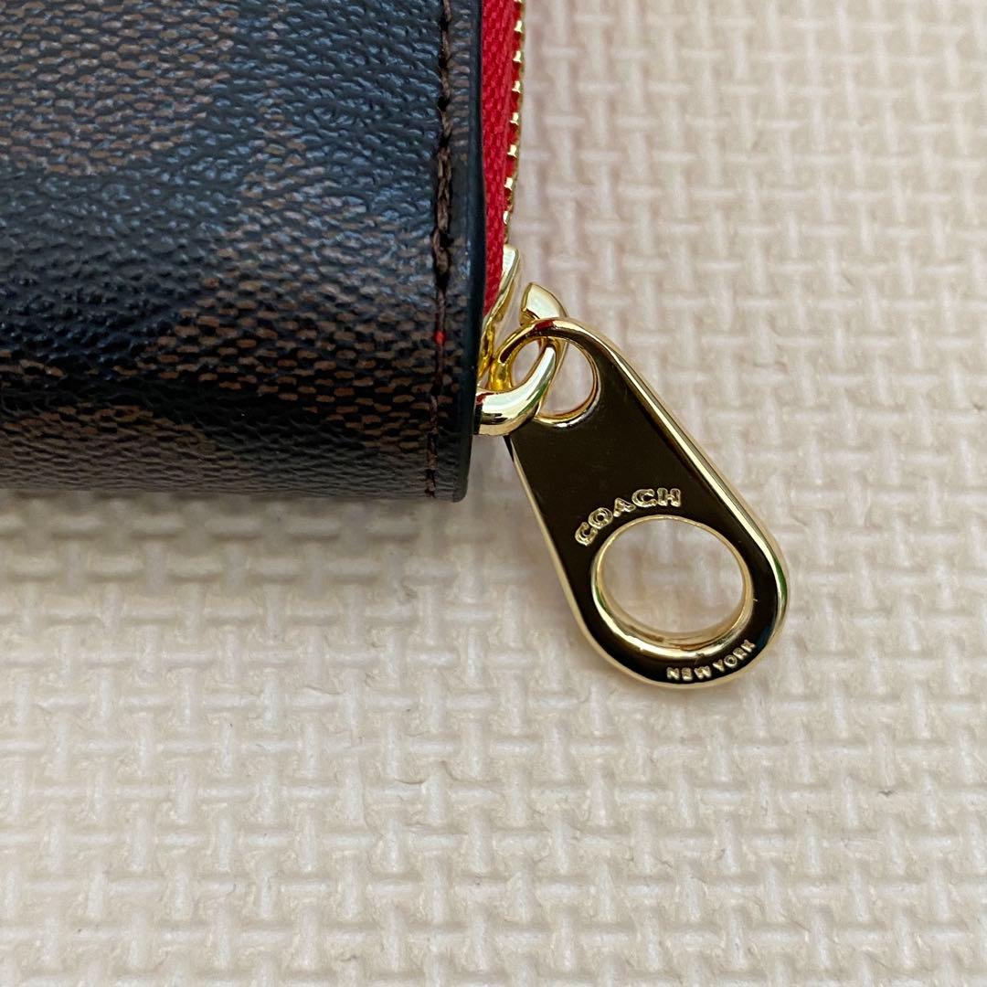 【COACH 新品】コーチ 長財布 ストラップ付 ラウンドジップ ギフトにも最適