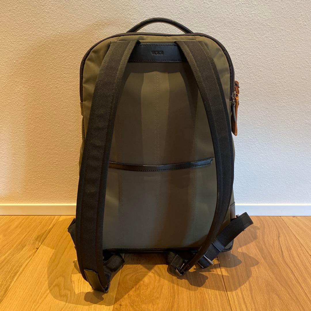 TUMI トゥミ　ウォレン　ハリソン限定カラー　オリーブグリーン