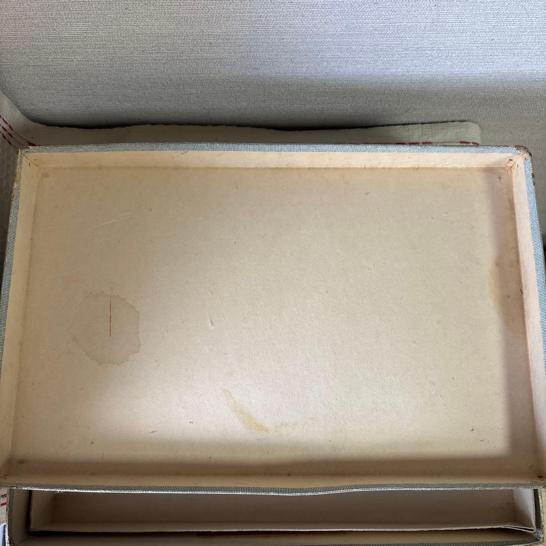 フランスアンティーク　カルティエブレッソン　ペーパーボックス　中箱入り　取手付き