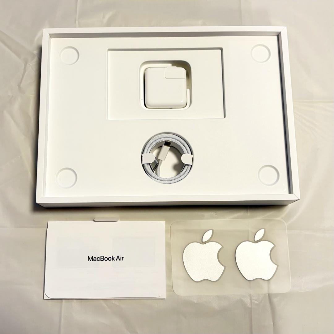 MacBook Air M2 13インチ 16GB 256GB シルバー
