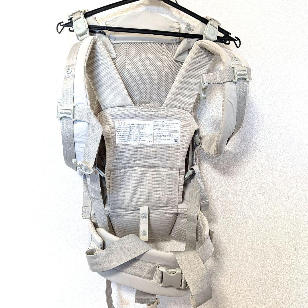 【美品】ベビーキャリアオン ピトレスク×ユナイテッドアローズ ベージュ