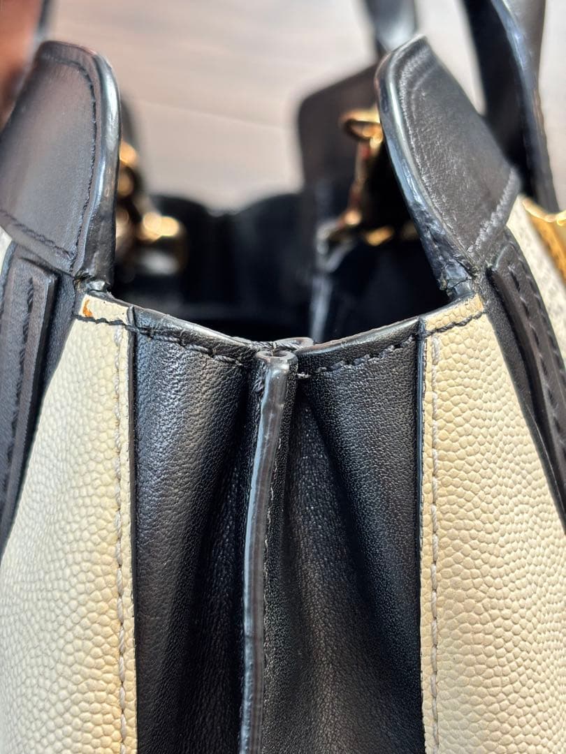 クロエ リトルアリス　蛇柄