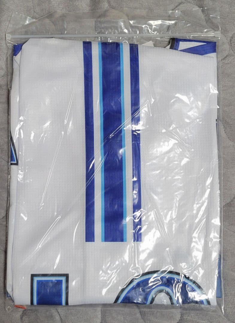 横浜DeNAベイスターズ レプリカユニフォーム（#81三浦大輔）&フェイスタオル