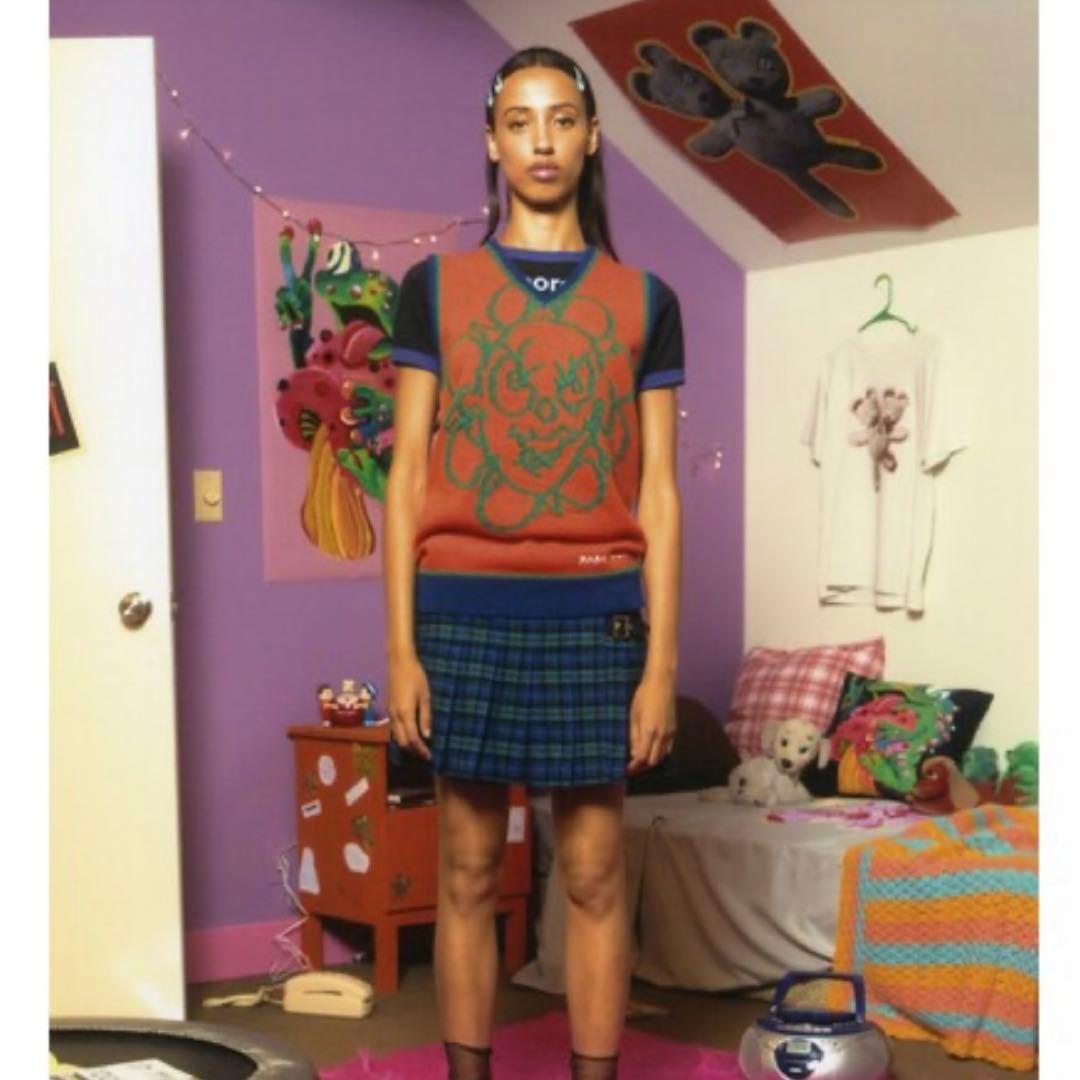 【最終お値下げ】HEAVEN by MARC JACOBクレイジーデイジーベスト