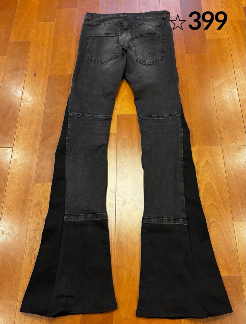 フレアデニム　ダメージ　ブラック　ブーツカット　ロングレングス　黒　クラッシュ