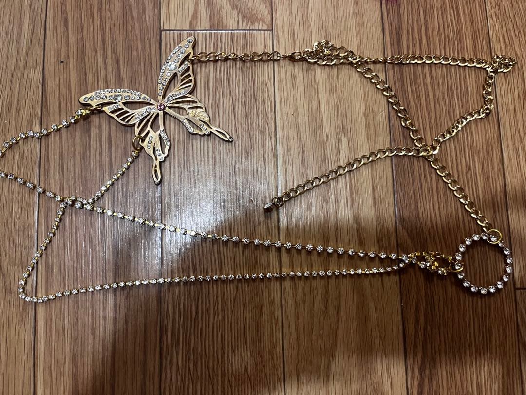 希望価格変更中MA＊RS バタフライキラキラチェーンベルト