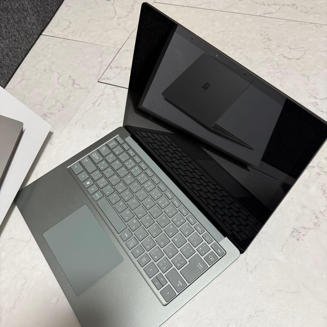 【美品】Surface Laptop 5 13.5 インチ 512GB セージ