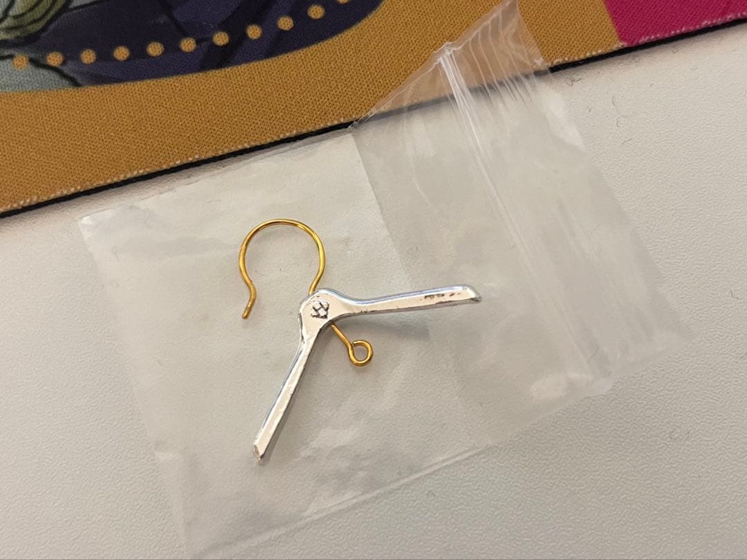 マ*プ様 ha | za | ma hazama ハンガーピアス ゴールド×シル