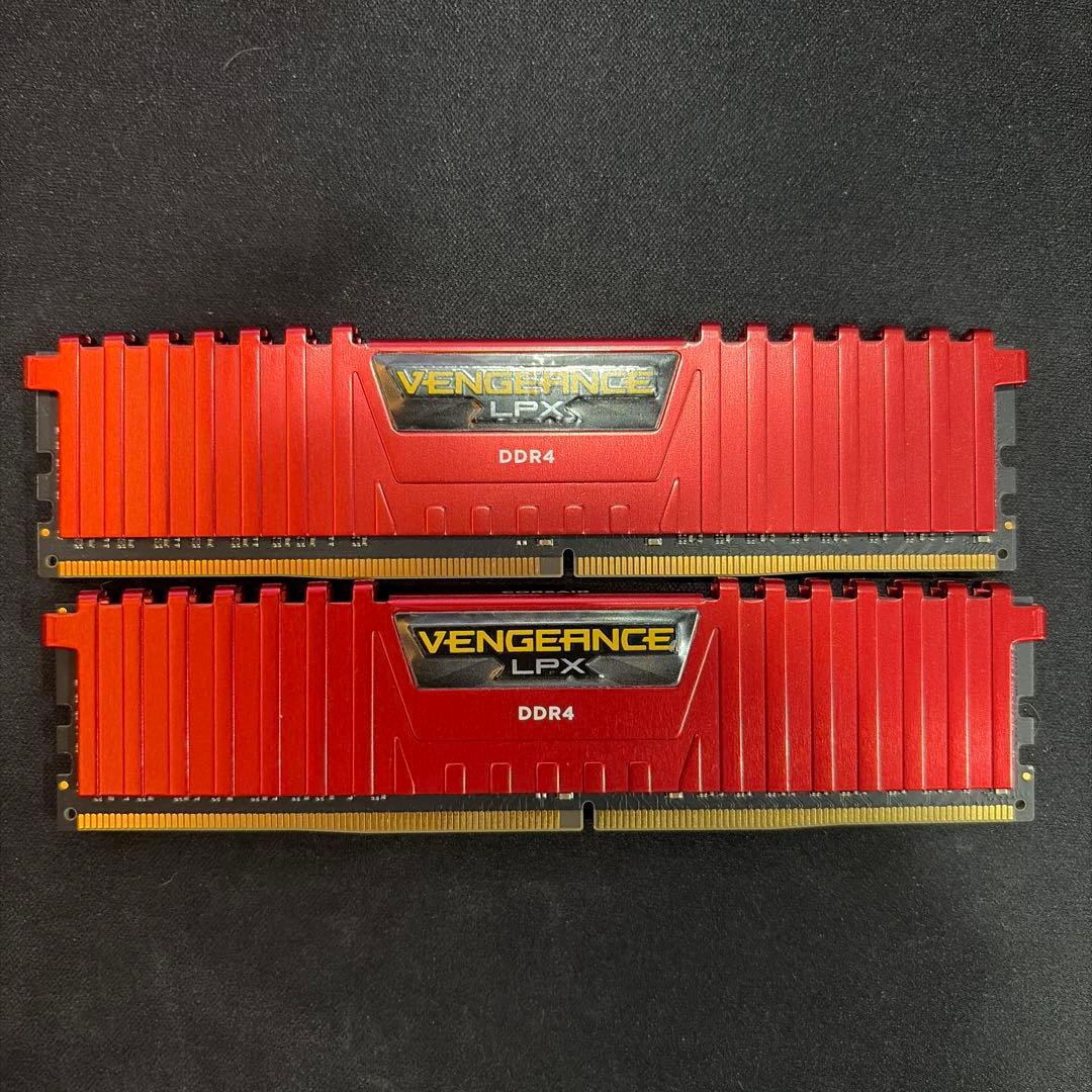 メモリー Corsair Vengeance LPX DDR4 16GB (2x8GB)