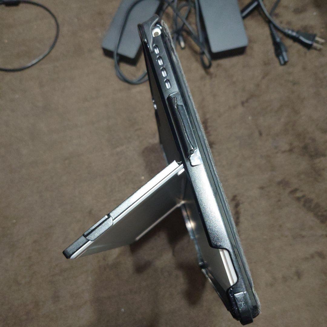 Surface Pro (第5世代) i7 8GBメモリ 256GB SSD