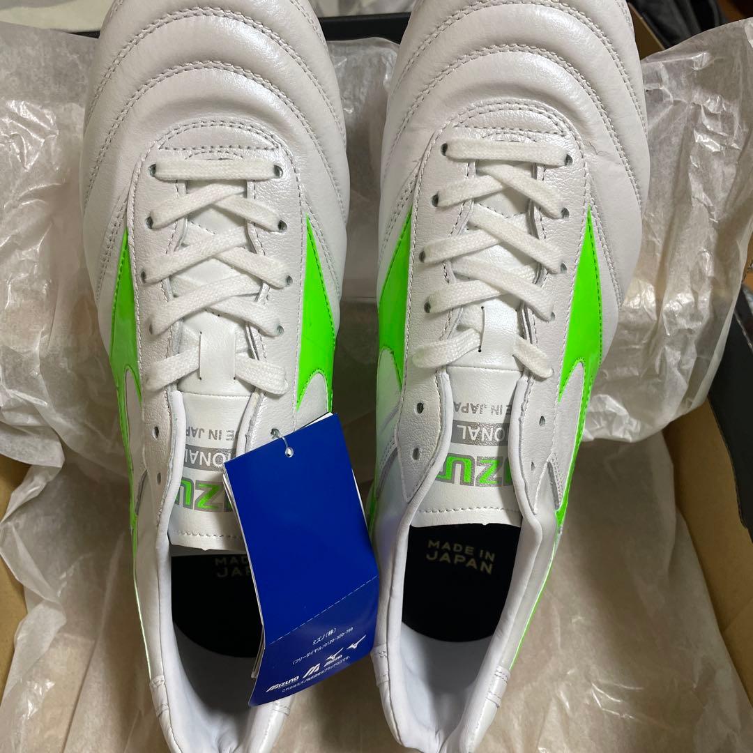 入手困難完売品　モレリア2japan スーパーホワイトパール×ネオングリーン