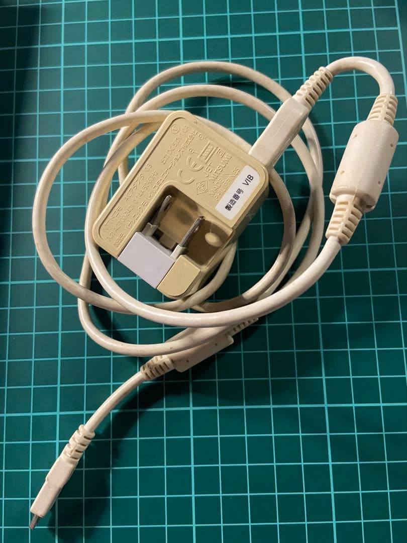 携帯 AQUOS SH-01Jピンク(docomo)